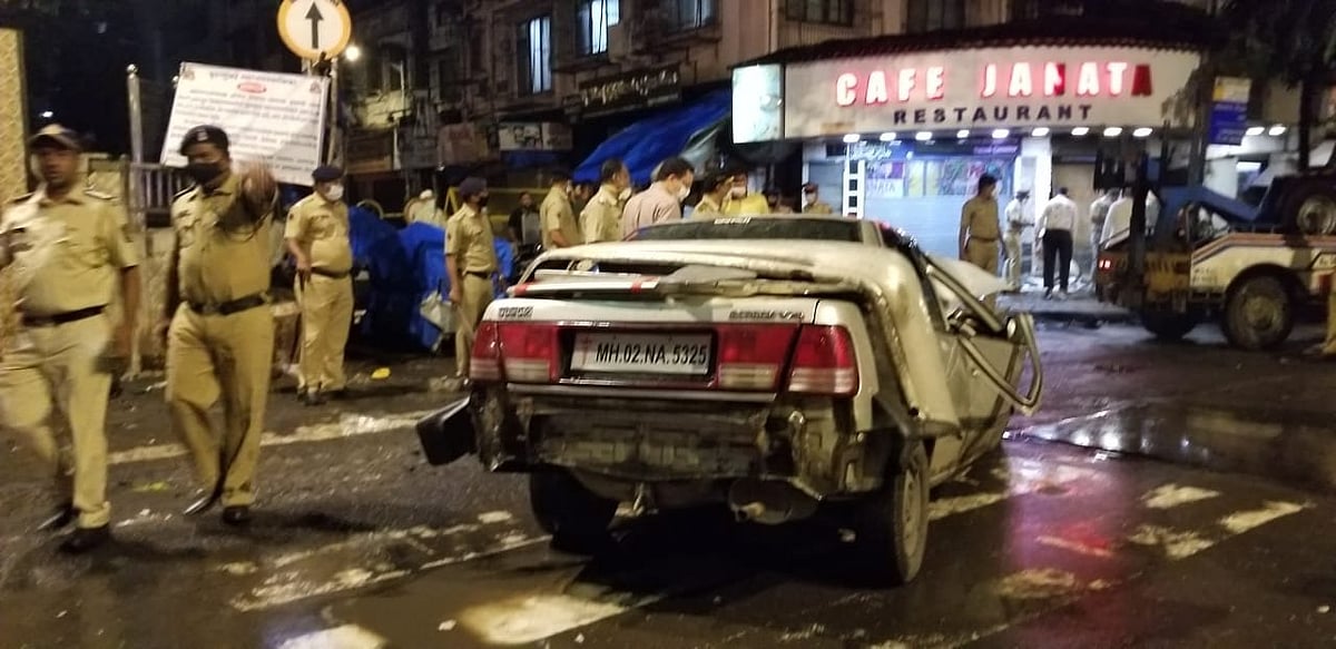 ممبئی: تیز رفتار کار نے 8 افراد کو کچلا، 4 افراد ہلاک، چار شدید زخمی