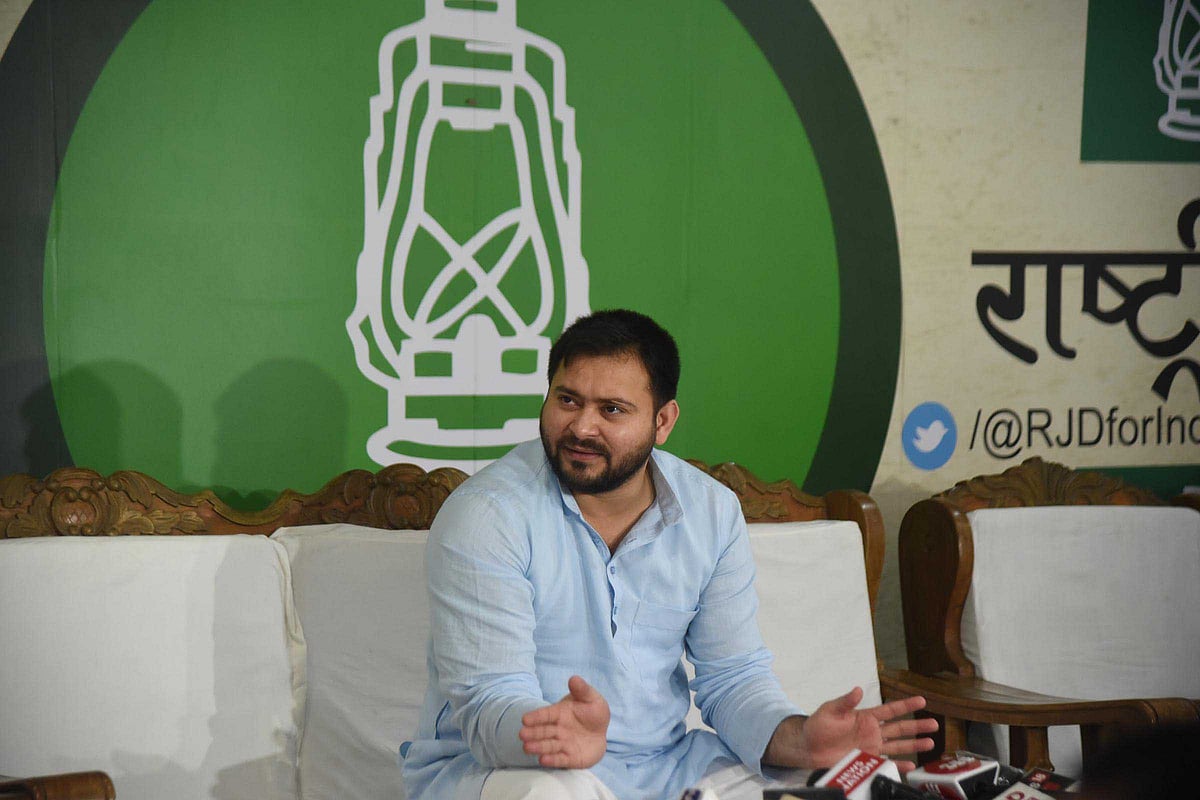 نتیش حکومت کے خلاف تیجسوی کا اعلان جنگ، 9 ستمبر کو رات 9 بجے 9 منٹ تک لالٹین جلانے کی اپیل