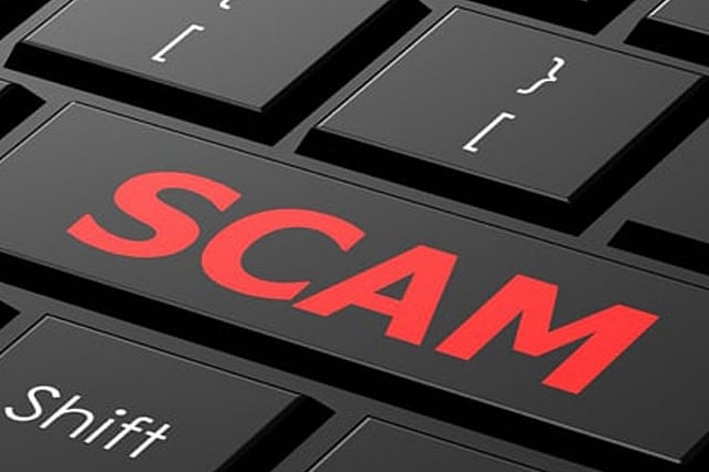 پنجاب: دھوکے باز جوڑے نے سرمایہ کاروں کو بے وقوف بنا کر 3500 کروڑ روپے ٹھگے، پولیس نے ہوائی اڈے سے کیا گرفتار