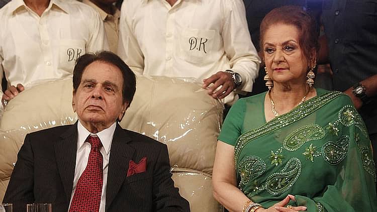 دلیپ کمار اور سائرہ بانو اس سال 11 اکتوبر کو نہیں منائیں گے شادی کی سالگرہ