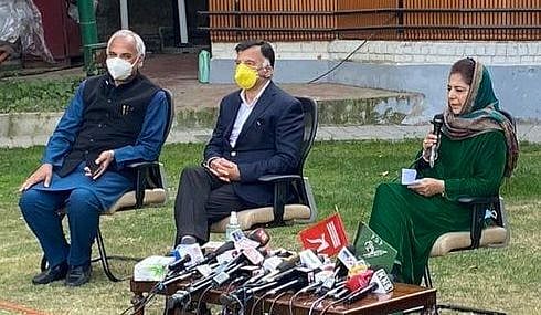 ہم نے نہیں بی جے پی نے کی توہین، عصمت دری کرنے والوں کے حق میں ترنگے کو اٹھا کر: محبوبہ مفتی