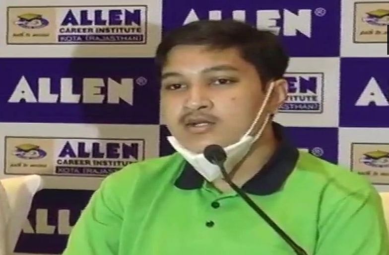 نیٹ میں شعیب آفتاب نے صد فیصد نمبرات کے ساتھ کیا ٹاپ