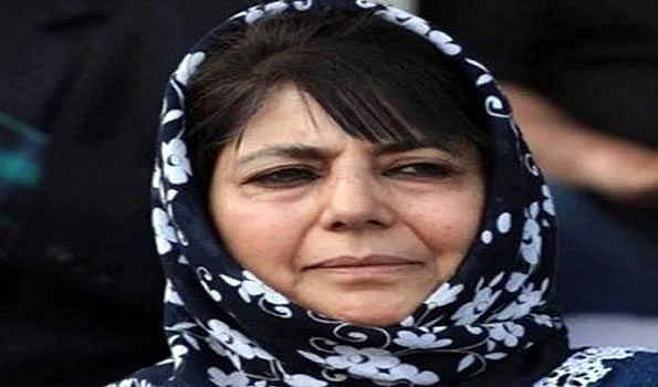 دفعہ 370 کی منسوخی اور وسائل کی لوٹ کے بعد اب ہماری زمین برائے فروخت: محبوبہ مفتی