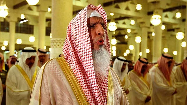 انبیا کی توہین دہشت گردوں کی خدمت ہے