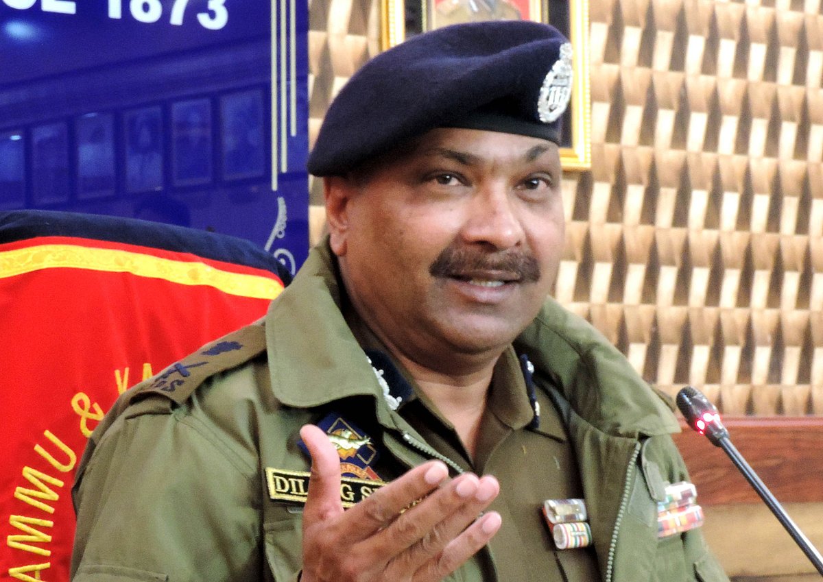 بندوق اٹھانے والے بچے بندوق چھوڑ دیں، ان کی ہر ممکن مدد کی جائے گی: پولیس سربراہ