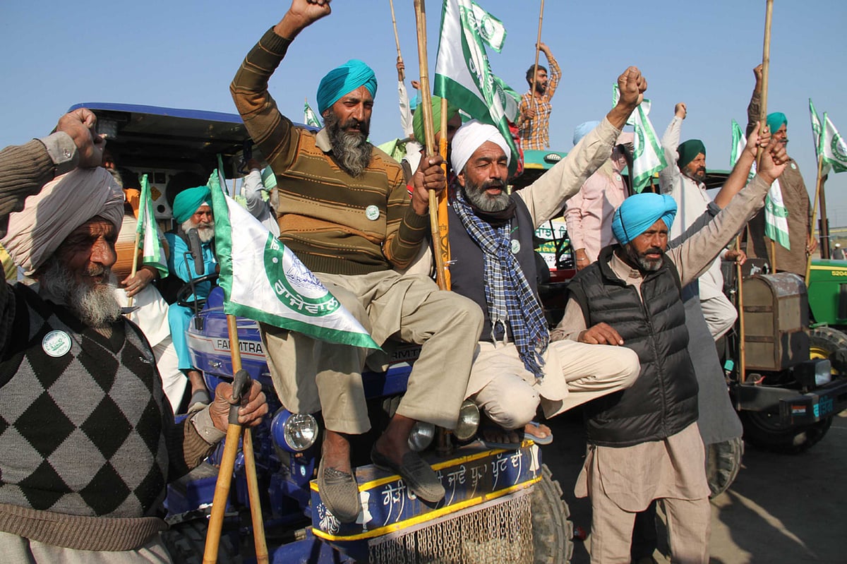 کسانوں نے ’نرنکاری گراؤنڈ‘ جانے سے کیا انکار، سنگھو بارڈر پر ہی جاری رہے گا مظاہرہ