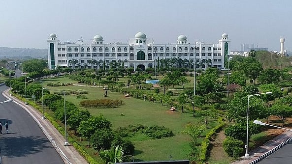مولانا آزاد نیشنل اردو یونیورسٹی، حیدرآباد / تصویر آئی اے این ایس