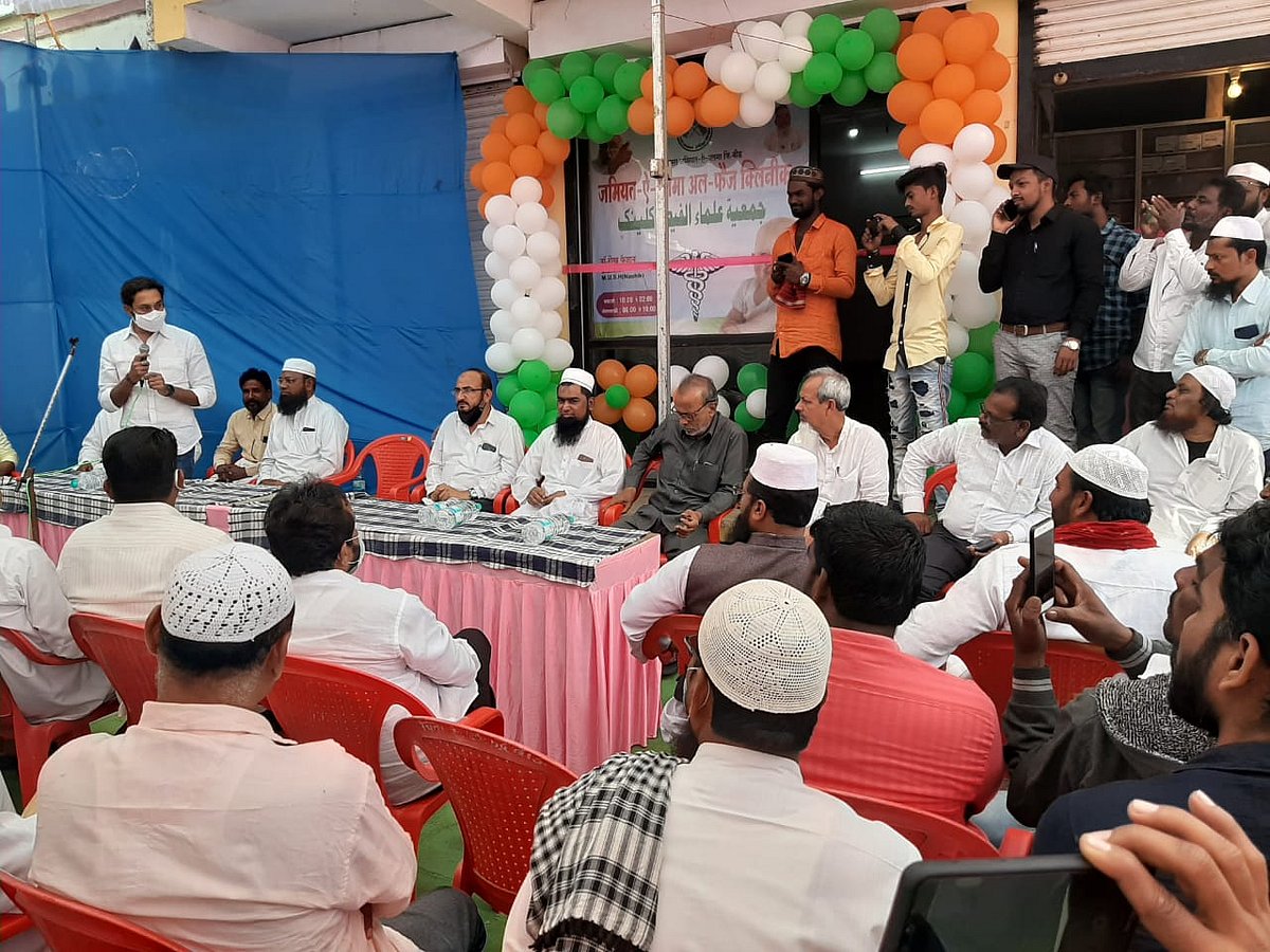 مہاراشٹرا کے ضلع بیڑ میں جمعیۃ علماء الفیض کلینک کا افتتاح 