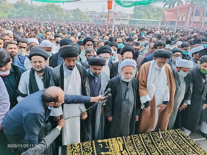 مولانا کلب صادق نم آنکھوں کے ساتھ سپردِ خاک، 2 جگہ پڑھی گئی نماز جنازہ، پی ایم مودی اور راہل گاندھی کا اظہارِ تعزیت