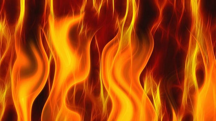 تلنگانہ: سسرالی رشتہ داروں نے ایک شخص کو کالے جادو کے نام پر زندہ جلایا
