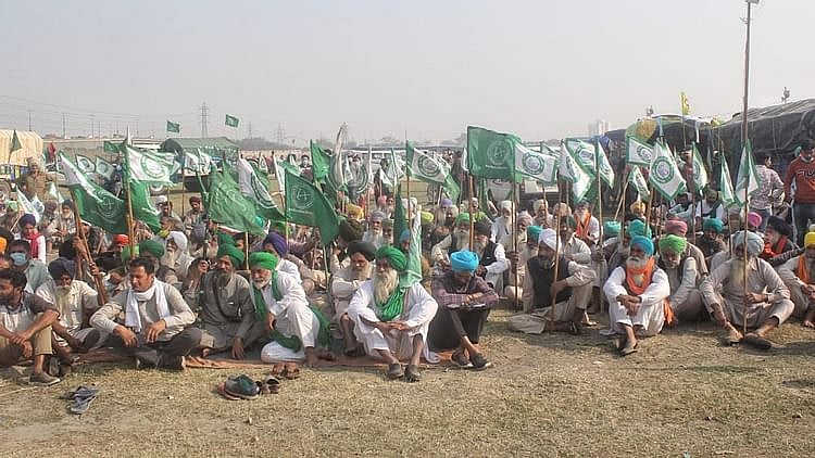 کسان کہہ رہے ہیں ’بھارت بند پرامن رہے گا‘، لیکن حکومت نے تعینات کئے نیم فوجی دستے