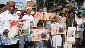 وزیر زراعت اپنے حلقہ انتخاب کے لوگوں کو بھی سمجھانے سے قاصر ! بڑی تعداد میں کسان دہلی کے لئے روانہ