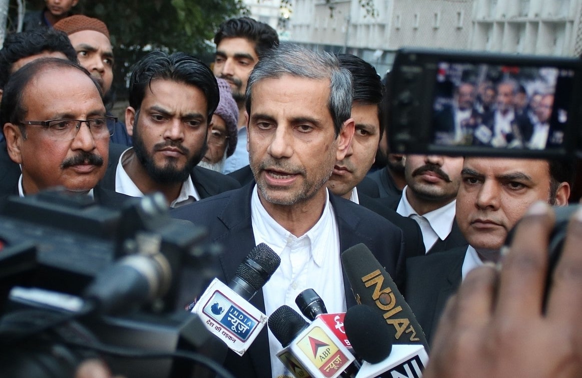 لوک سبھا انتخاب: ایڈووکیٹ محمود پراچہ نے پی ایم مودی، امت شاہ اور انتخابی کمیشن کے افسران کے خلاف درج کرائی شکایت