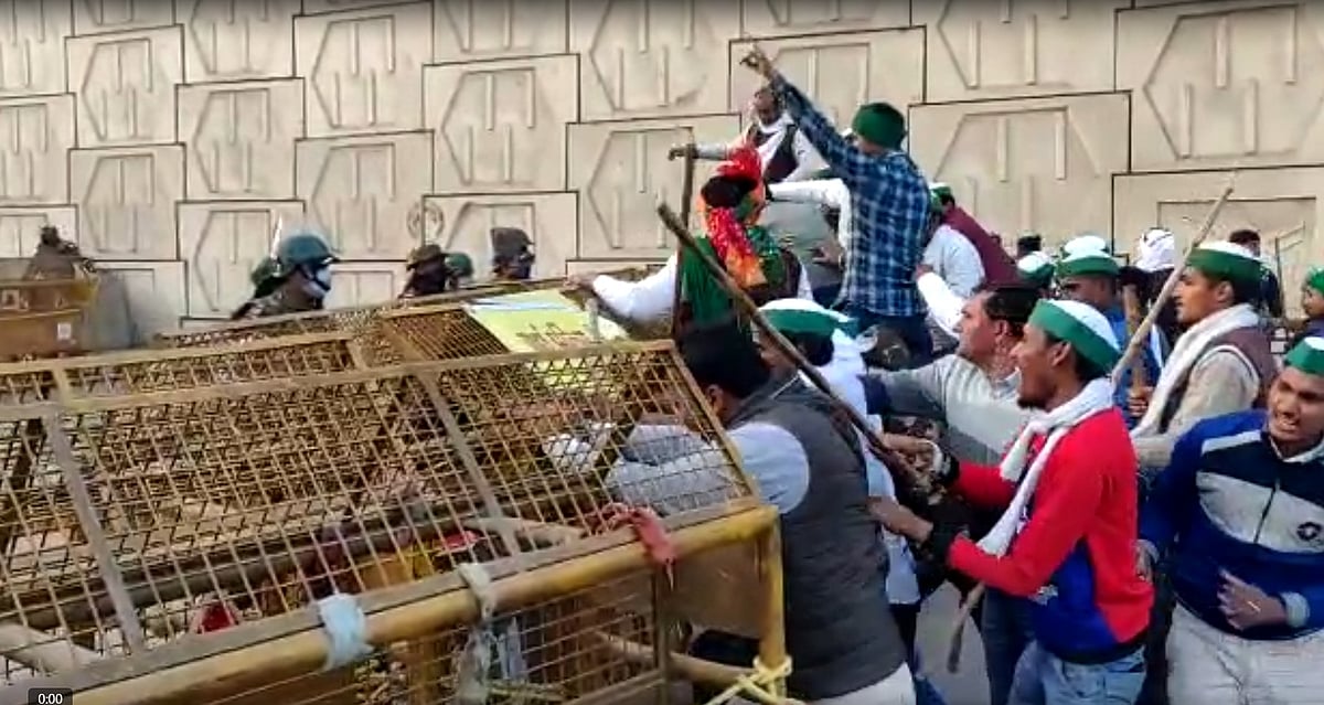 کسان تحریک LIVE: ہفتہ کو حکومت سے میٹنگ بے نتیجہ رہی تو 8 دسمبر کو ’ہندوستان بند‘، کسانوں کا اعلان