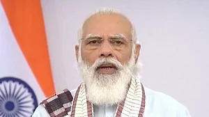 مودی حکومت لینے والی ہے بڑا فیصلہ، نئے مالی سال میں گھٹ جائے گی آپ کی تنخواہ!
