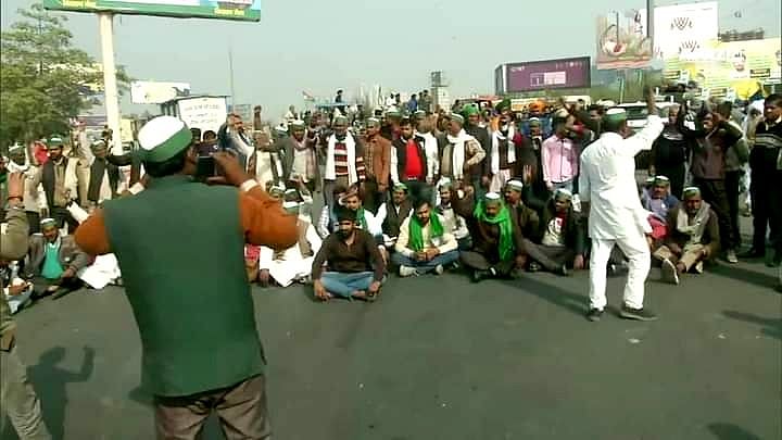 کسان تحریک: مشتعل کسانوں نے دہلی۔یوپی سرحد کو پوری طرح سے کیا بند