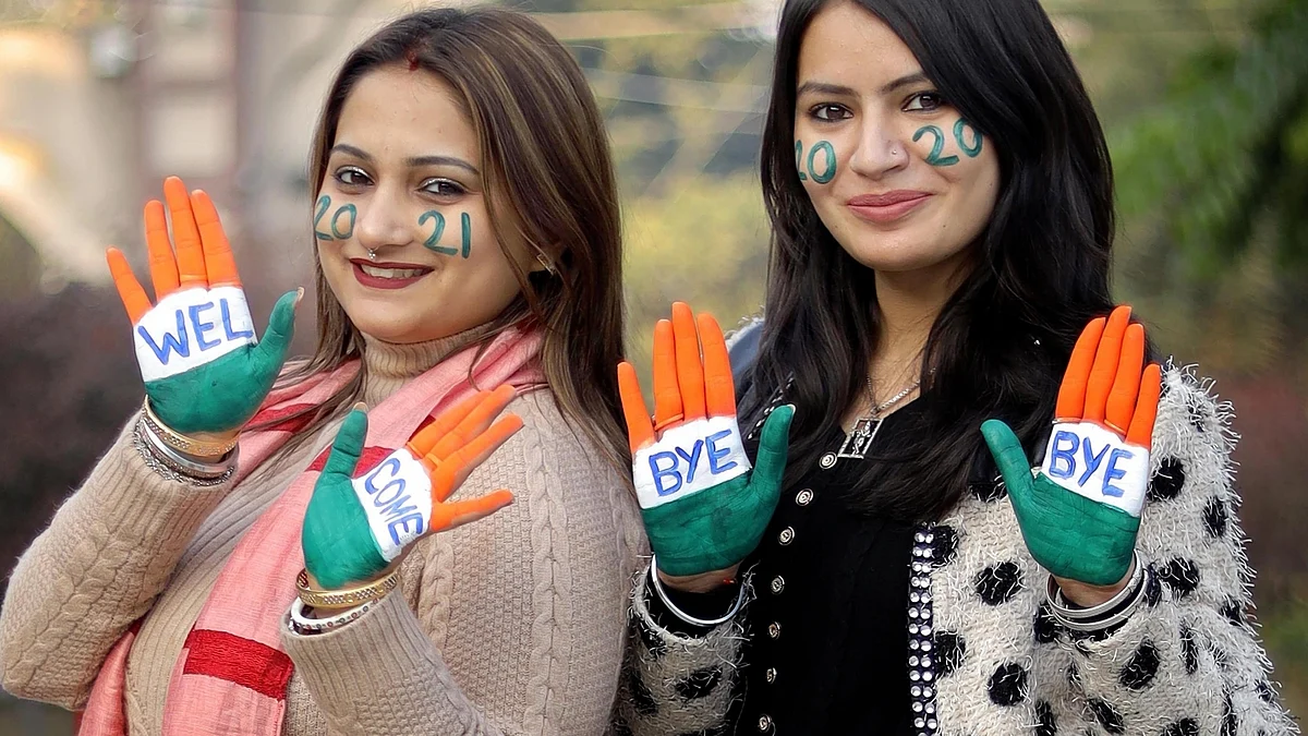 نئے سال کی خوشی مناتی پنجاب کی خواتین / تصویر آئی اے این ایس