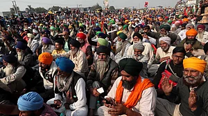 کسان تحریک کا ایک ماہ مکمل: کسانوں کا آج ’یوم پھٹکار‘ منانے کا فیصلہ