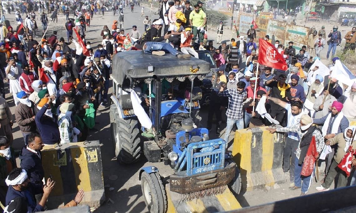 ٹریکٹر مارچ: کسانوں نے مانگی تحریری منظوری، پولیس نے اب رکھیں کچھ شرائط 