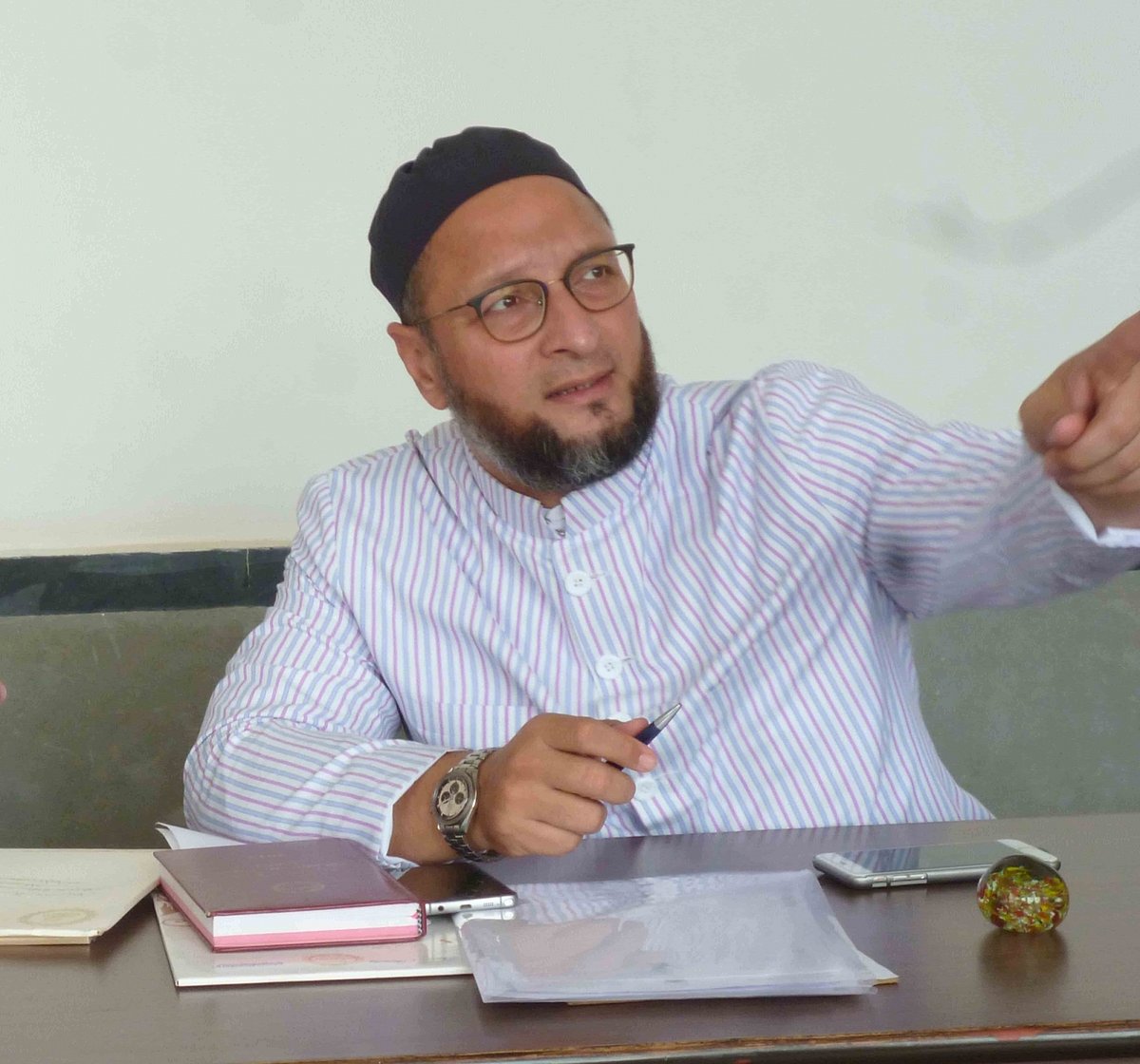 اویسی کے پوروانچل دورہ سے یو پی میں ہلچل، مساجد اور مدارس میں ہوں گی میٹنگیں!