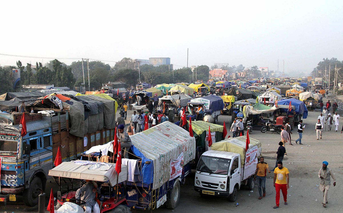 کسان تحریک: صبح 11 بجے سے نکلے گا کسانوں کا ’ٹریکٹر مارچ‘