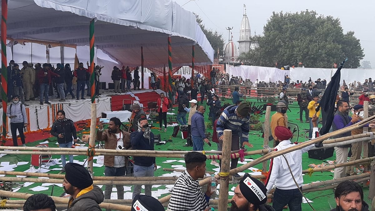 کرنال میں ہوئے کل کے ہنگامہ پر 71 مظاہرین کے خلاف ایف آئی آر درج