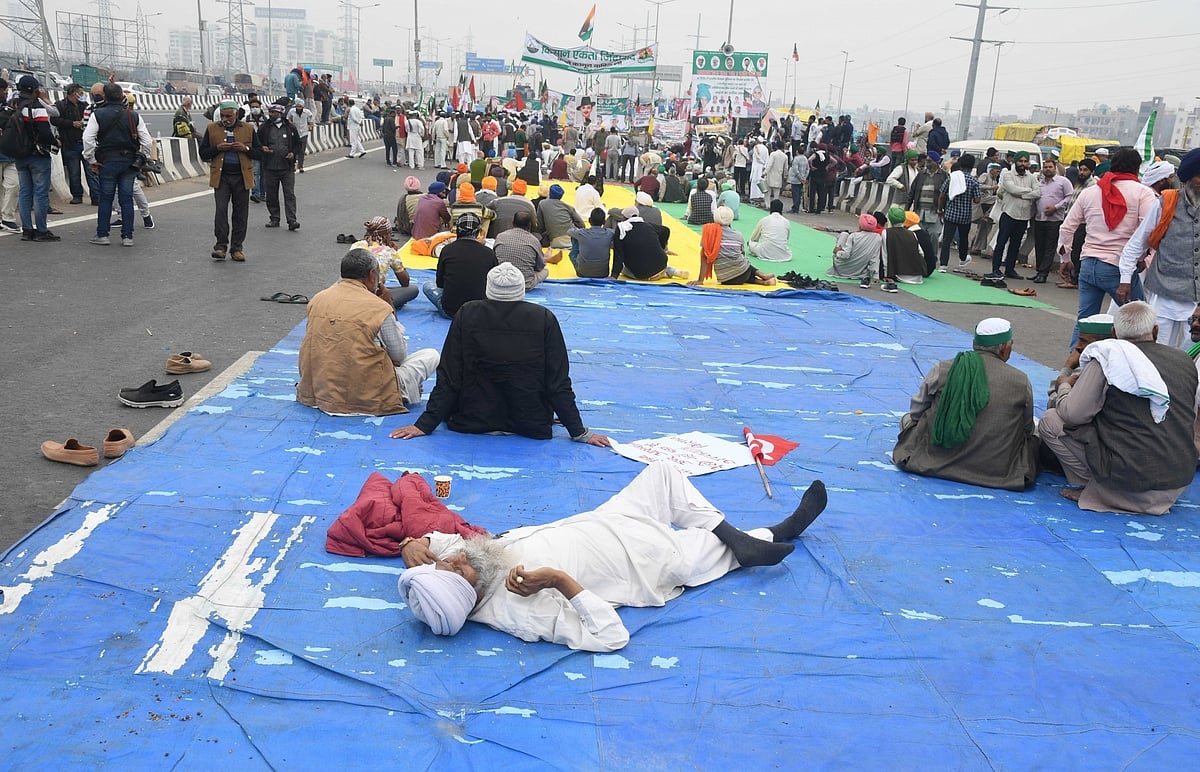 یوتھ کانگریس کا پیغام ،مٹھی بھر مٹی شہید کسانوں  کے نام