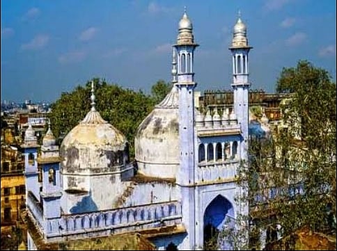 ’وارانسی کی نچلی عدالت کا گیان واپی مسجد کے سروے کا فیصلہ حیرت انگیز اور تشویشناک‘