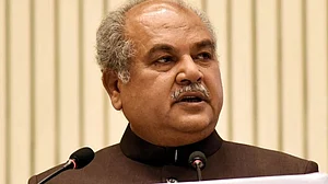 وزیر زراعت نریندر تومر کا زرعی قوانین کو واپس لانے کا عندیہ، کہا- ’ایک قدم ہی تو پیچھے کھینچا ہے‘