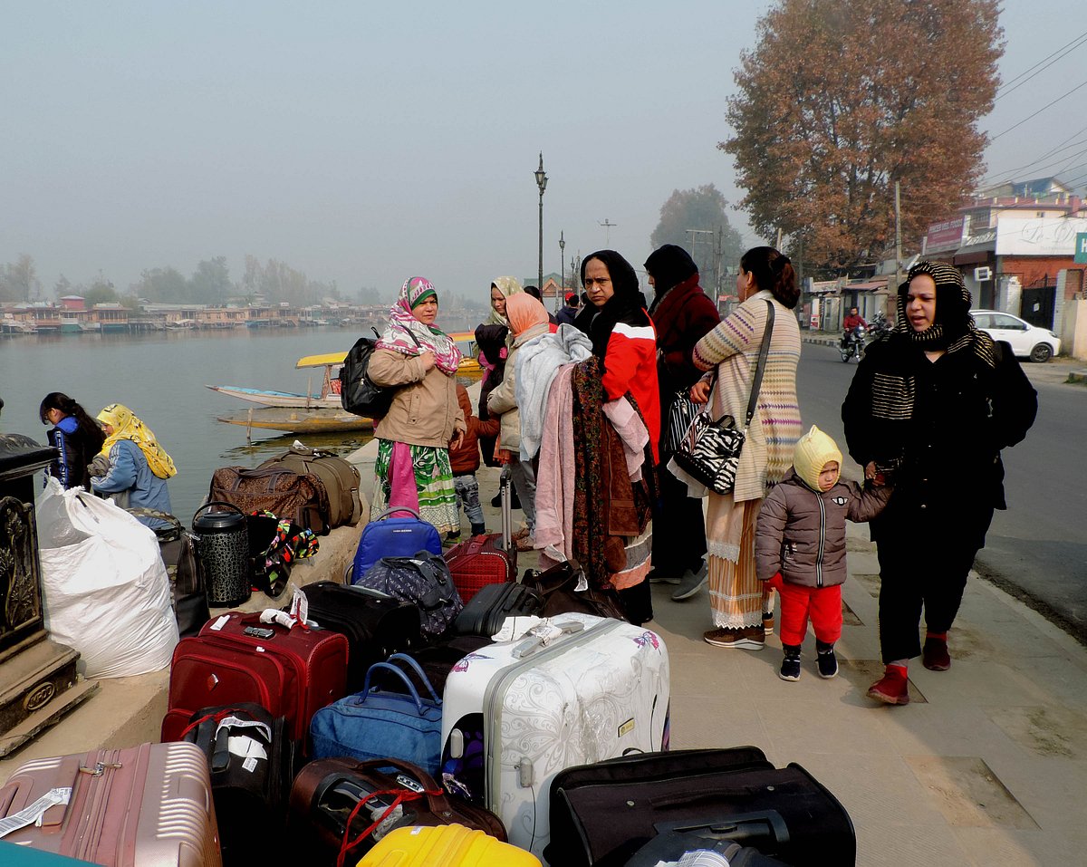 کشمیر: موسم میں بتدریج بہتری، لوگوں کو راحت نصیب