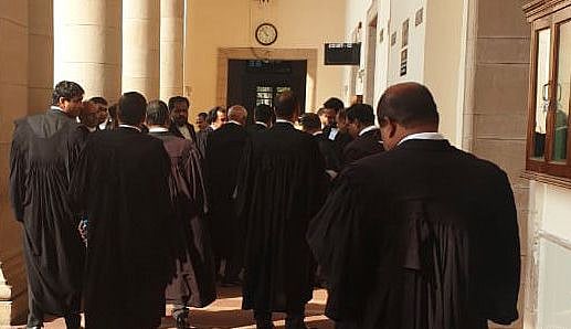 جموں: وکلا کی تنظیم کا ریاستی درجے کی واپسی کے لئے ایجی ٹیشن شروع کرنے کا اعلان