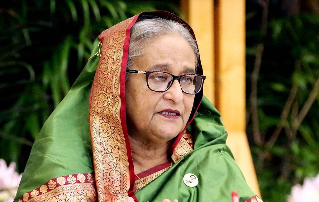 بنگلہ دیش میں پھر شیخ حسینہ کے ’جنگجوؤں‘ نے کیا ہنگامہ، پولیس کی گاڑی نذرِ آتش، 3 جوان زخمی