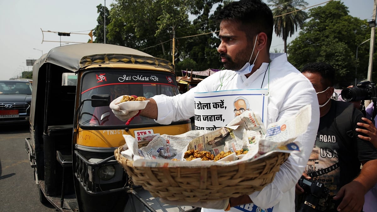 بیروزگاری کے خلاف احتجاج کی فائل تصویر / آئی اے این ایس