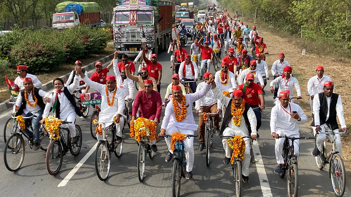 تصویر بشکریہ ٹوئٹر / @samajwadiparty