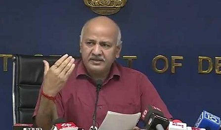 دہلی  حکومت نے شراب پینے کی عمر 25 سے گھٹا کر 21 سال کی