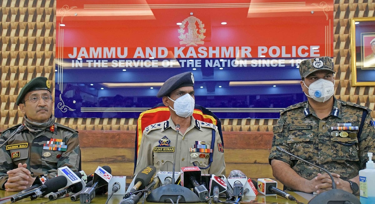 کشمیر: ’جامع مسجد واقعہ میں ملوث 39 نوجوان گرفتار، پتھراؤ کو برداشت نہیں کریں گے‘