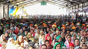 یوم خواتین پر عورتوں کے ہاتھ میں ہوگی کسان تحریک کی باگڈور، 8 مارچ کو سنگھو بارڈر پر کریں گی قیادت