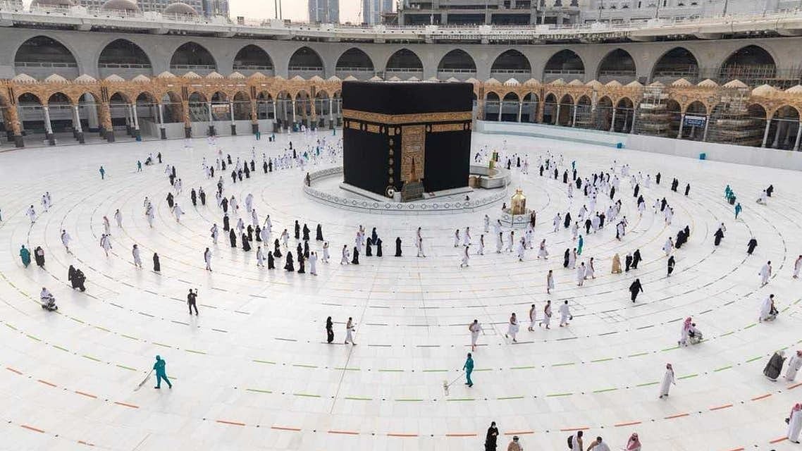 رمضان کے دوران حرم میں نمازیوں کی گنجائش ایک لاکھ اور معتمرین کی 50 ہزار کرنے کا فیصلہ