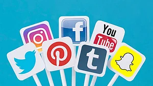 پاکستان میں پابندی کے بعد سوشل میڈیاپوری طرح بحال