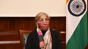 مرکز نے چھوٹی بچت اسکیموں کی شرح سود گھٹانے کا فیصلہ واپس لیا، وجہ کیا انتخابات ہیں؟
