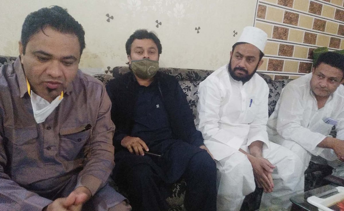 سپریم کورٹ نے مجھے کلین چٹ دے دی لیکن یوگی حکومت مجرم ثابت کرنے پر آمادہ: ڈاکٹر کفیل