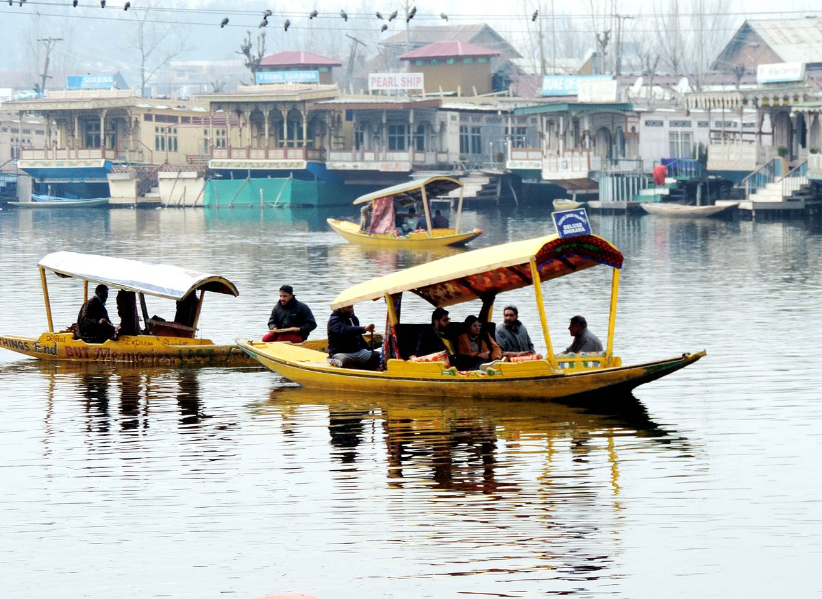 ’ایسا لگتا ہے جموں و کشمیر میں کسی راجہ کی حکمرانی ہے‘