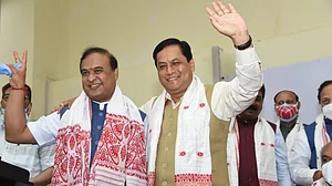 آسام میں کھیلا ہوتے ہوتے رہ گیا... اعظم شہاب