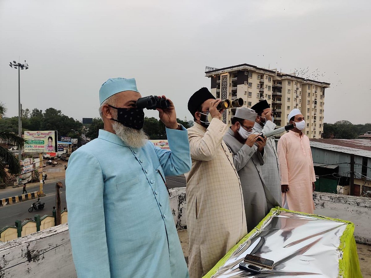 عید مبارک! ہندوستان میں شوال کا چاند نظر آیا، کل ہوگی عید، کچھ ریاستوں میں سیکورٹی کے سخت انتظامات