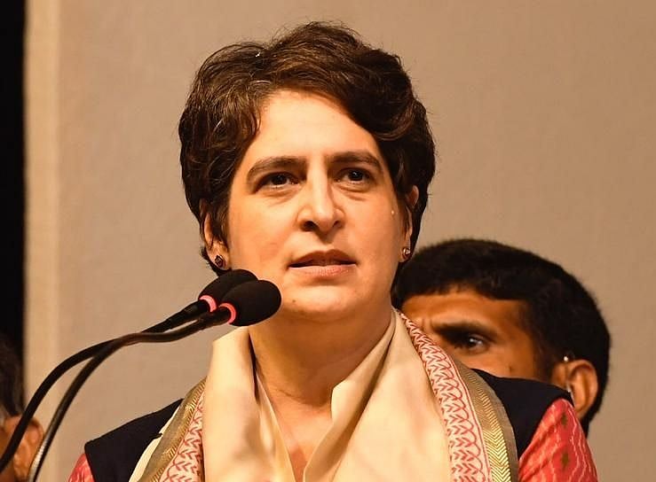 یہ وقت وزیر اعظم ہاؤس پر ہزاروں کروڑ خرچ کرنے کا نہیں: پرینکا گاندھی