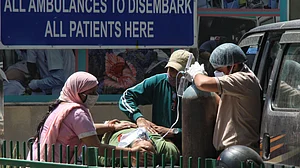 دہلی میں کورونا سے بڑی راحت، انفیکشن کے کیسز میں کمی، 6430نئے کیسز