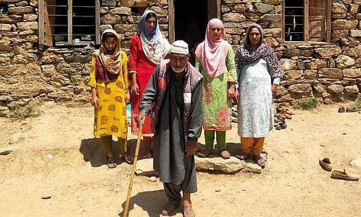 گئو رکشکوں کے ذریعے 20 سالہ نوجوان کا پیٹ پیٹ کر قتل! محبوبہ مفتی نے متاثرہ کنبہ کے حق میں اٹھائی آواز