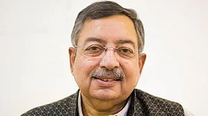 صحافیوں پر غداری کے مقدمات قائم کرانے والوں کو سپریم کورٹ کی نکیل...سہیل انجم