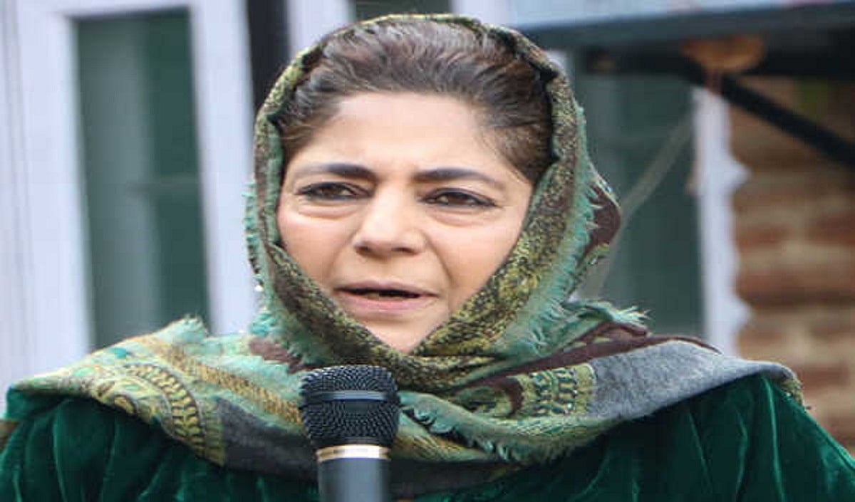 حکومت کشمیریوں کے ساتھ گندا کھیل کھیل رہی ہے: محبوبہ مفتی