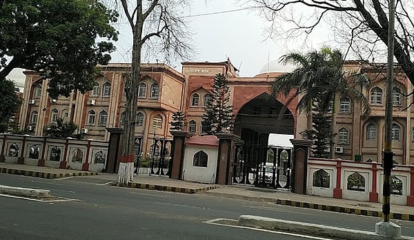بہار: حج بھون پٹنہ سے کوچنگ یافتہ 11 مسلم خواتین داروغہ کے امتحان میں کامیاب